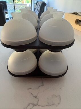 Set of Frosted Silicone ice ball maker- 8 Pack